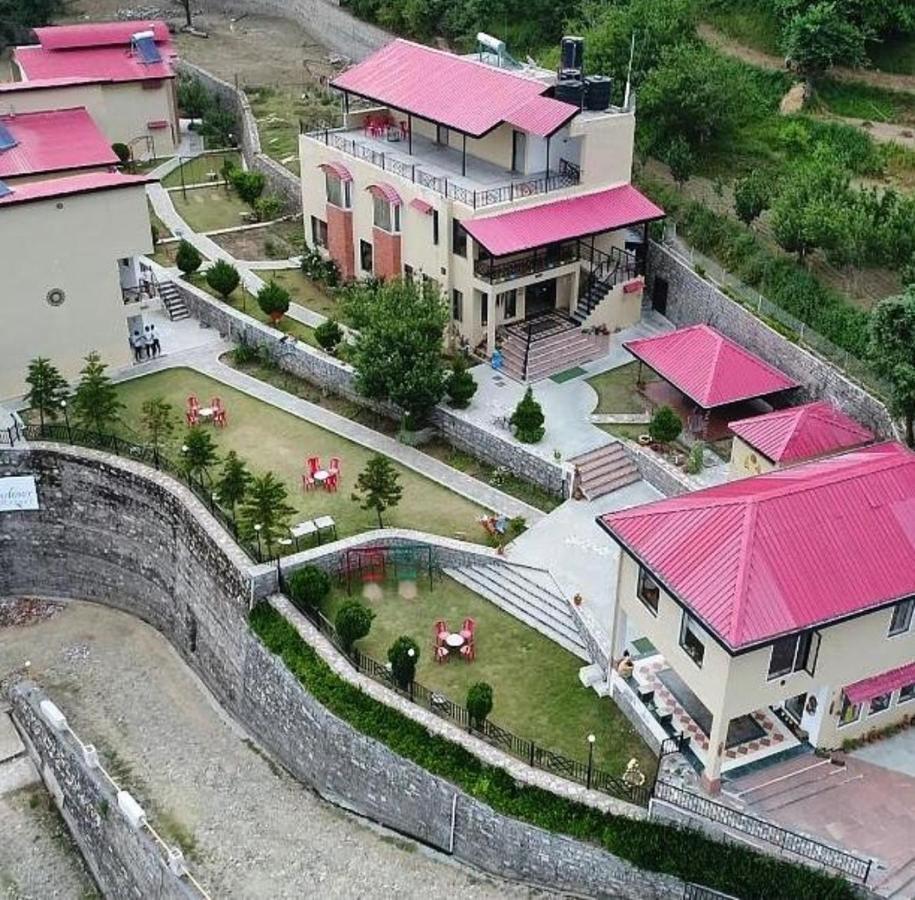 Mist N Meadows Resort Rājgarh Exteriér fotografie