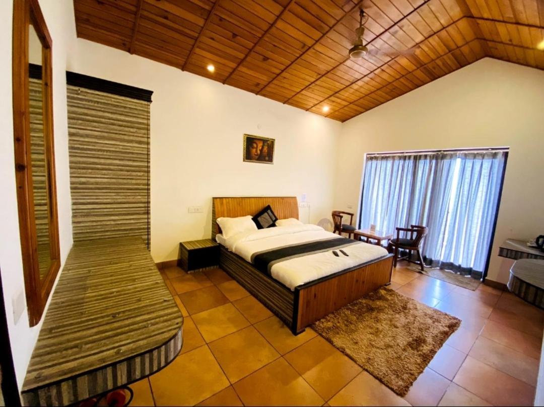 Mist N Meadows Resort Rājgarh Exteriér fotografie