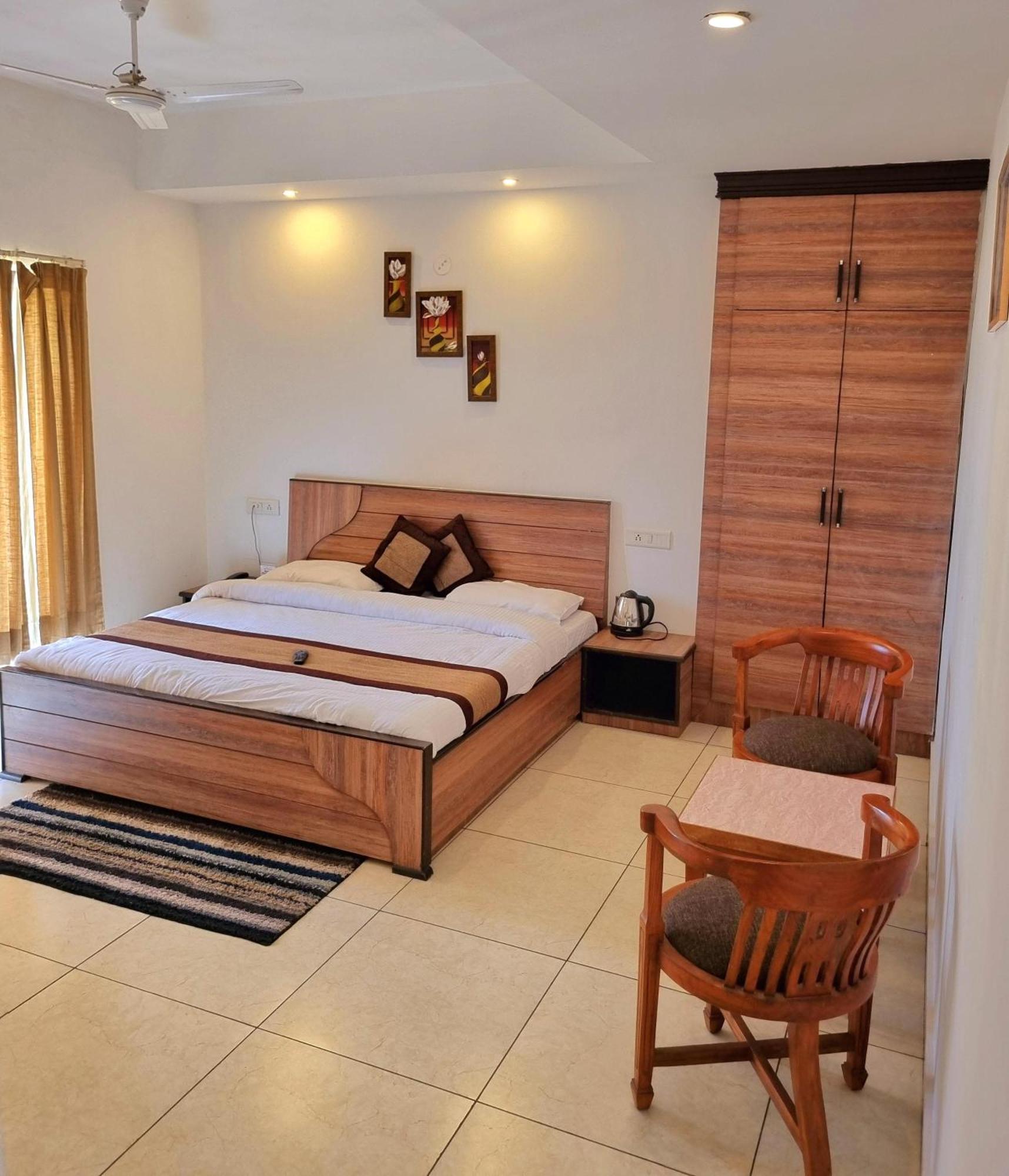 Mist N Meadows Resort Rājgarh Exteriér fotografie