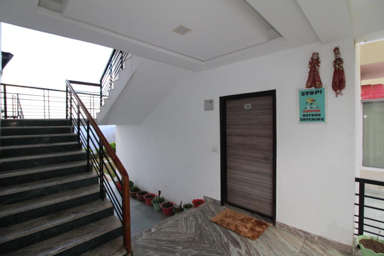 Mist N Meadows Resort Rājgarh Exteriér fotografie